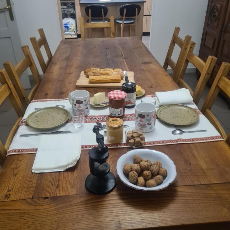 לינה וארוחת בוקר Saint-Donat-sur-lʼHerbasse La Parenthese Des Collines מראה חיצוני תמונה